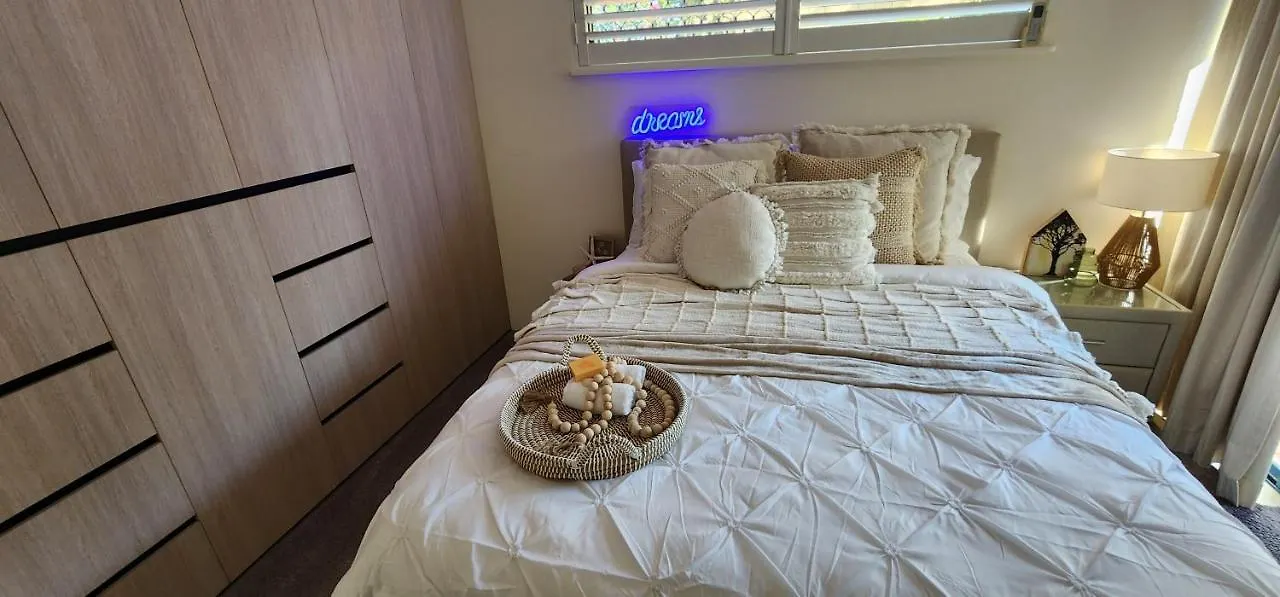 Casa Del Sol Caloundra Apartment 0*,